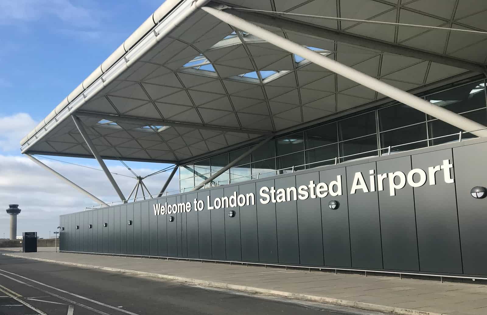 Cambridge to Stansted Airport Taxi Service